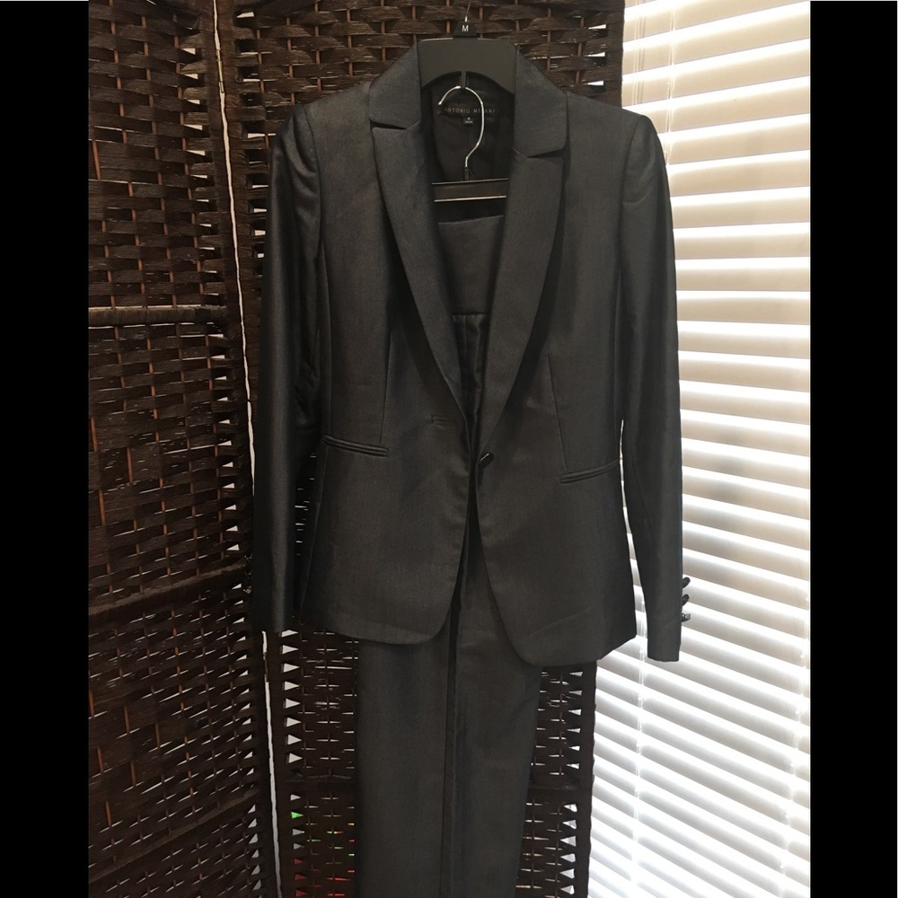 Suit